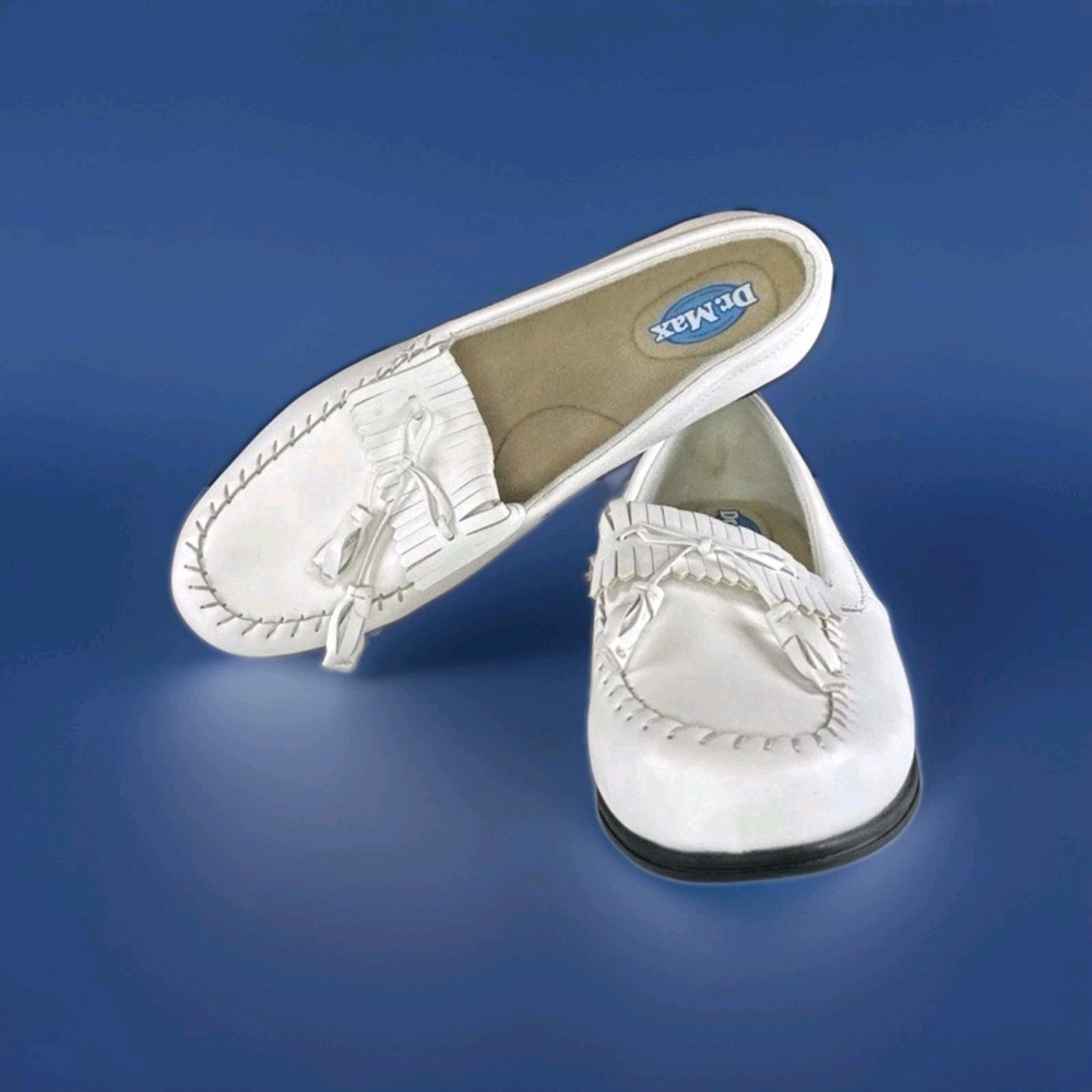 Dr. Max s White Slip-On Loafer Flats Tasseled Fringe Round Toe Leather 10W - New